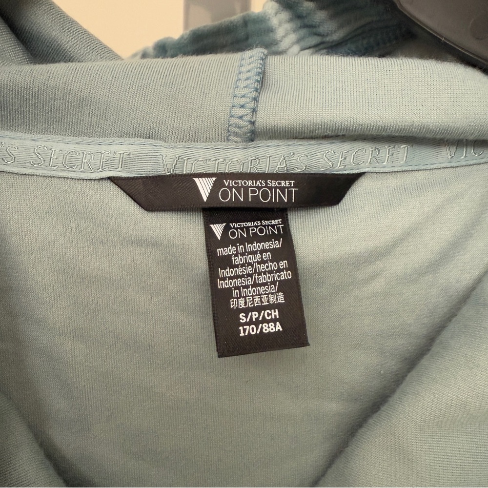 Victoria's SecretTRACKSUIT SET Hoodie+jogger SAGE green VELOUR  Top S/ bottom XS - Picture 5 of 11